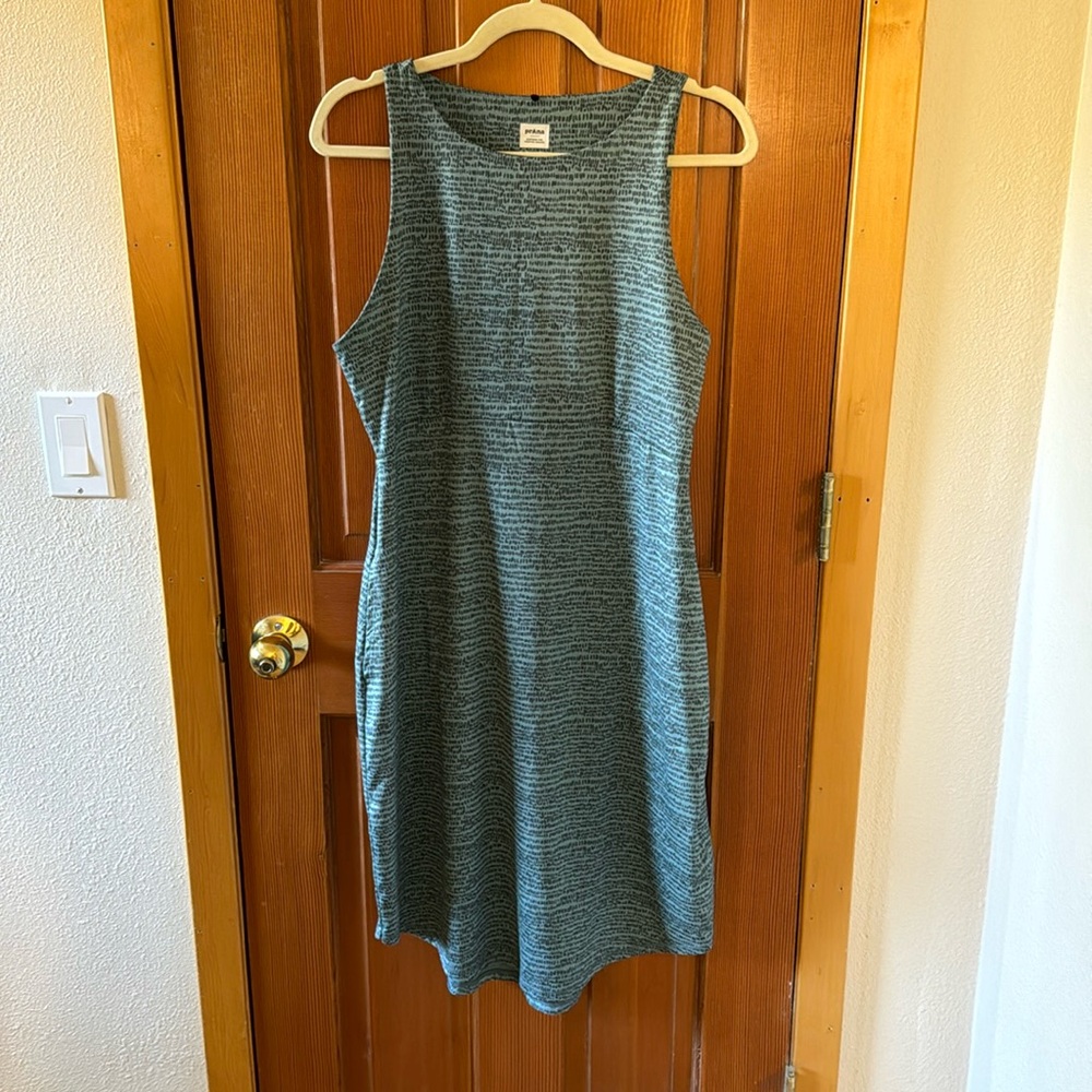 Prana summer dress with pockets, size L